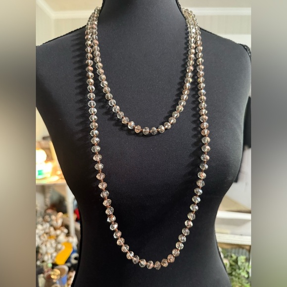 Elegant Clear Beaded Necklace - Picture 1 of 4